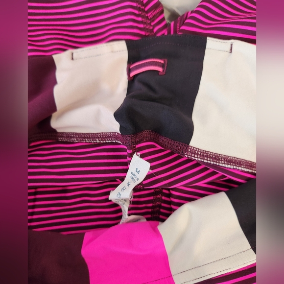 Lululemon Run For Your Life Crop Hyper Stripe Plum Pow Raspberry Glo Light Sz 10 - Picture 6 of 7